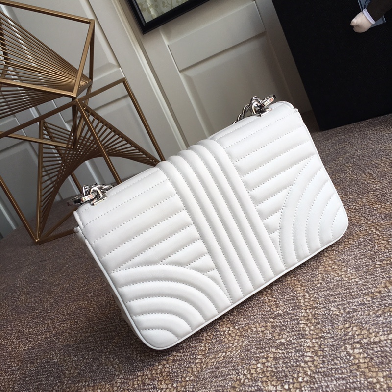 PRADA普拉达进口小牛皮链条包1BD108