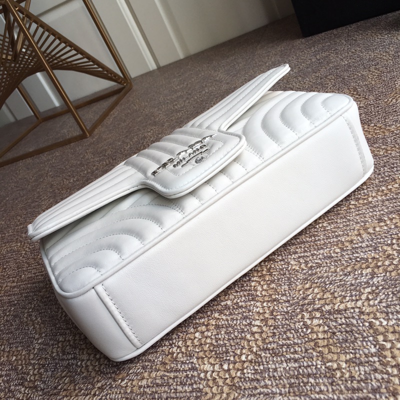 PRADA普拉达进口小牛皮链条包1BD108