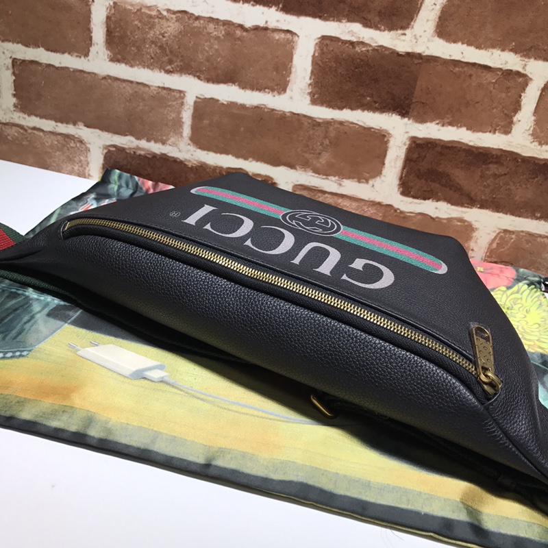 GUCCI古驰男士时尚印花皮革腰包493869