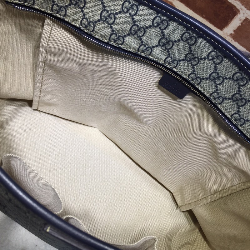 GUCCI古驰GG高级人造革购物袋211137