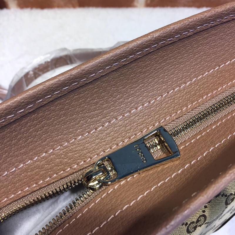 GUCCI古驰双G帆布皮革手提斜挎包353121