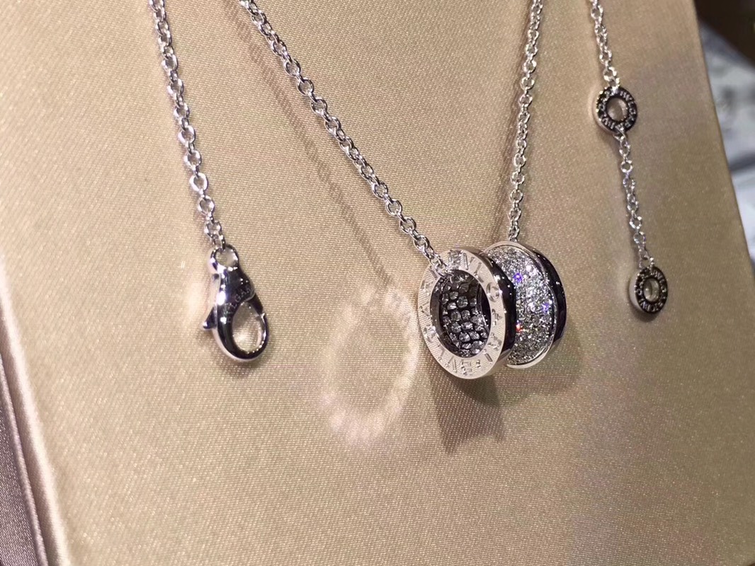 Bvlgari 宝格丽满钻大号项链