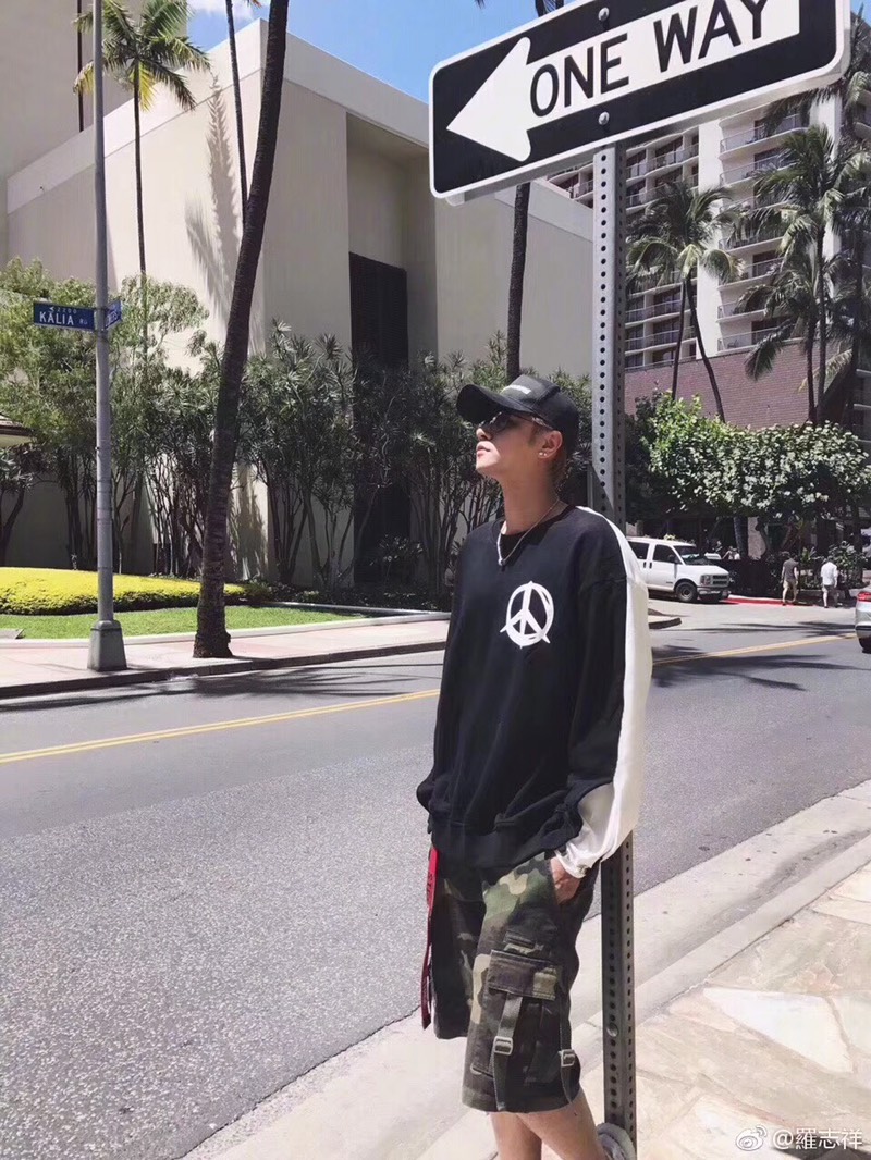 Bvlgari 宝格丽满钻大号项链