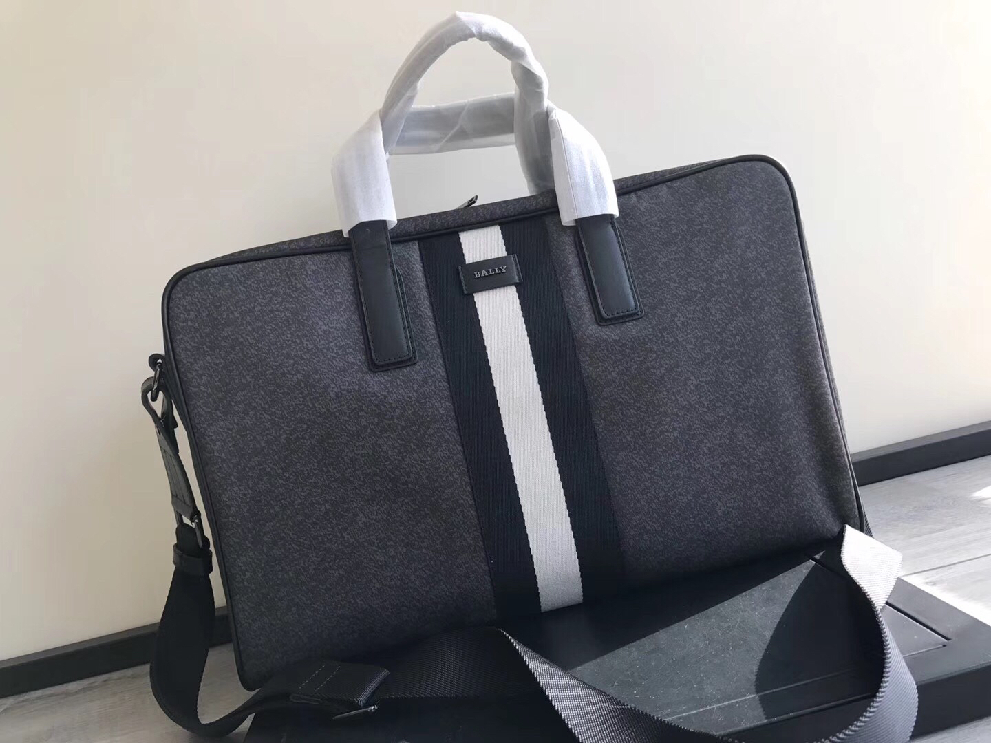 [Bally Men