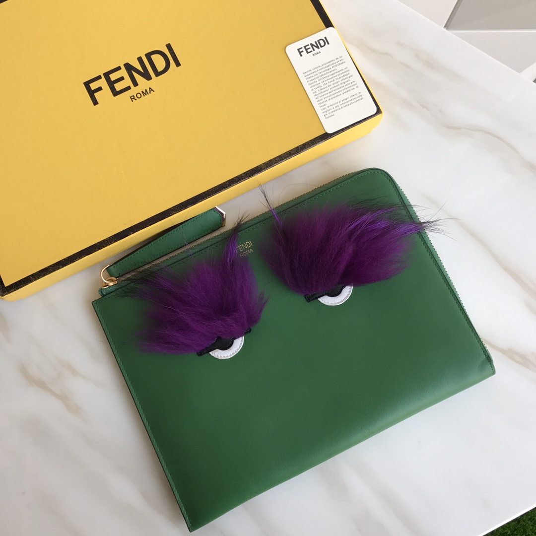 [Fendi Wallets]Soft calfskin clutch