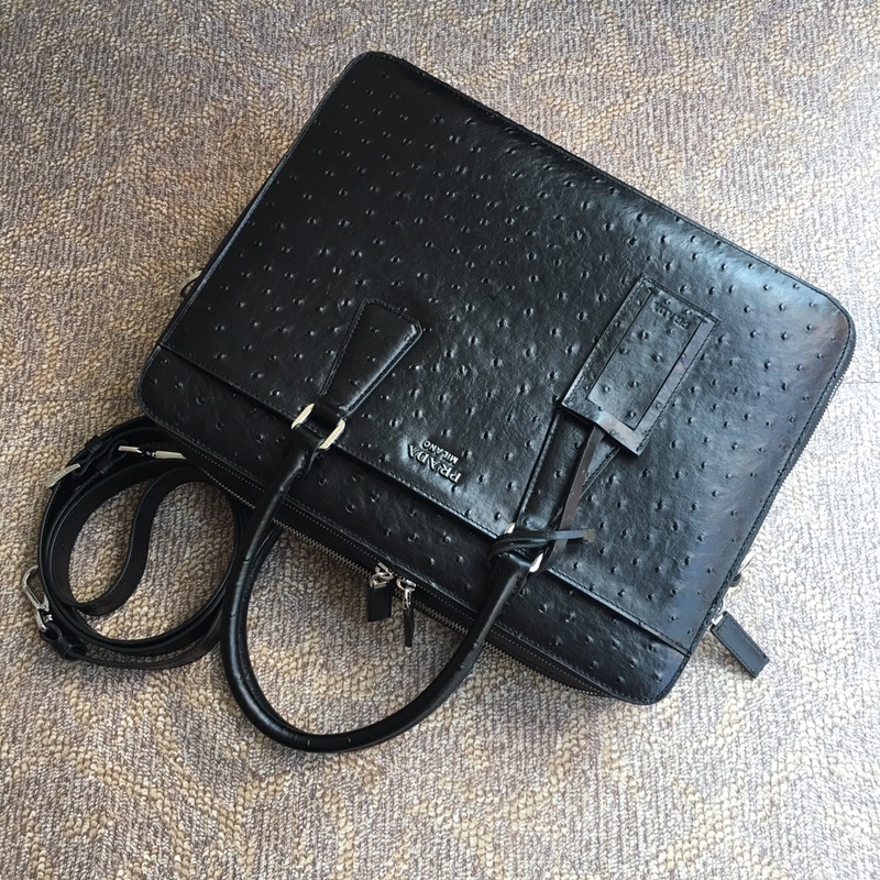 PRADA普拉达进口牛皮鸵鸟纹男士公文包2VE366