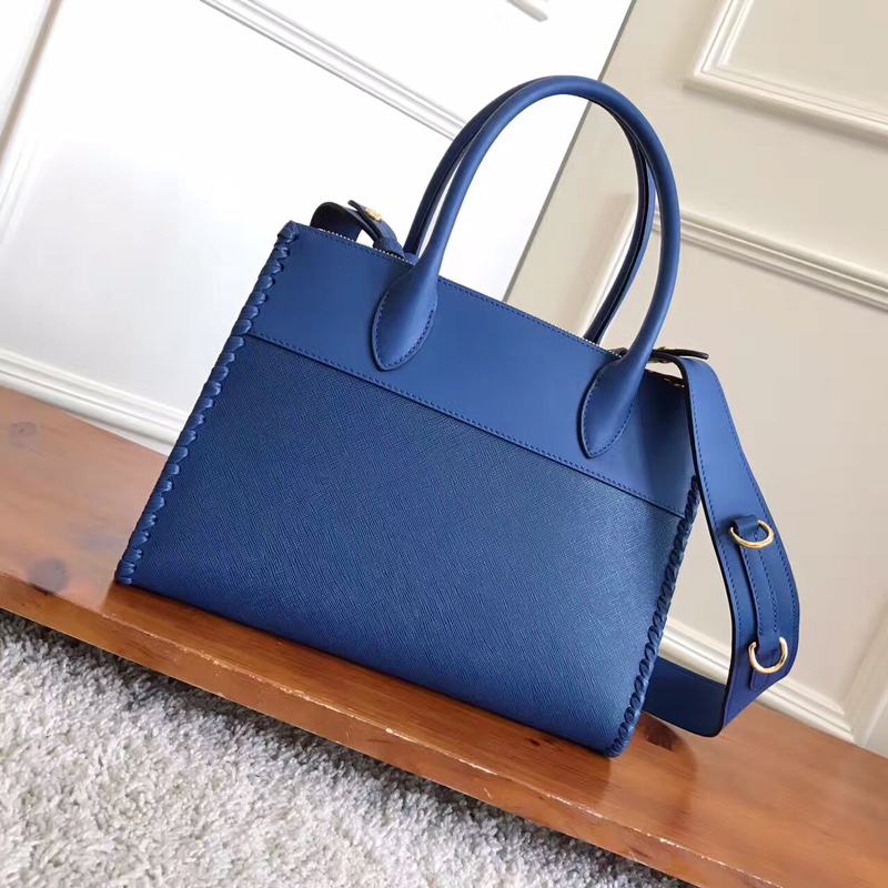 PRADA普拉达进口十字纹牛皮手提包1BA102