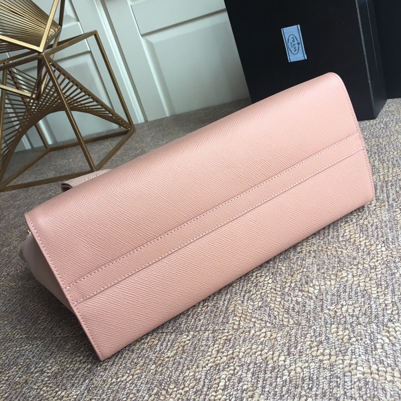 PRADA普拉达进口粗十字牛皮手提包1BA155