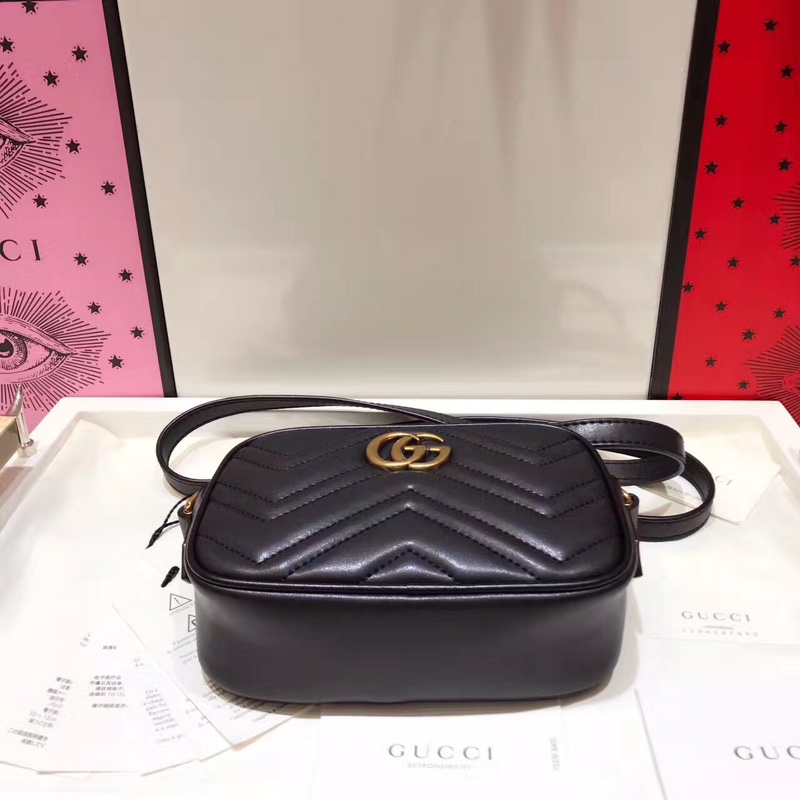 구찌 GG 마몬트 웨이브 미니 카메라백 138461 썸네일 이미지