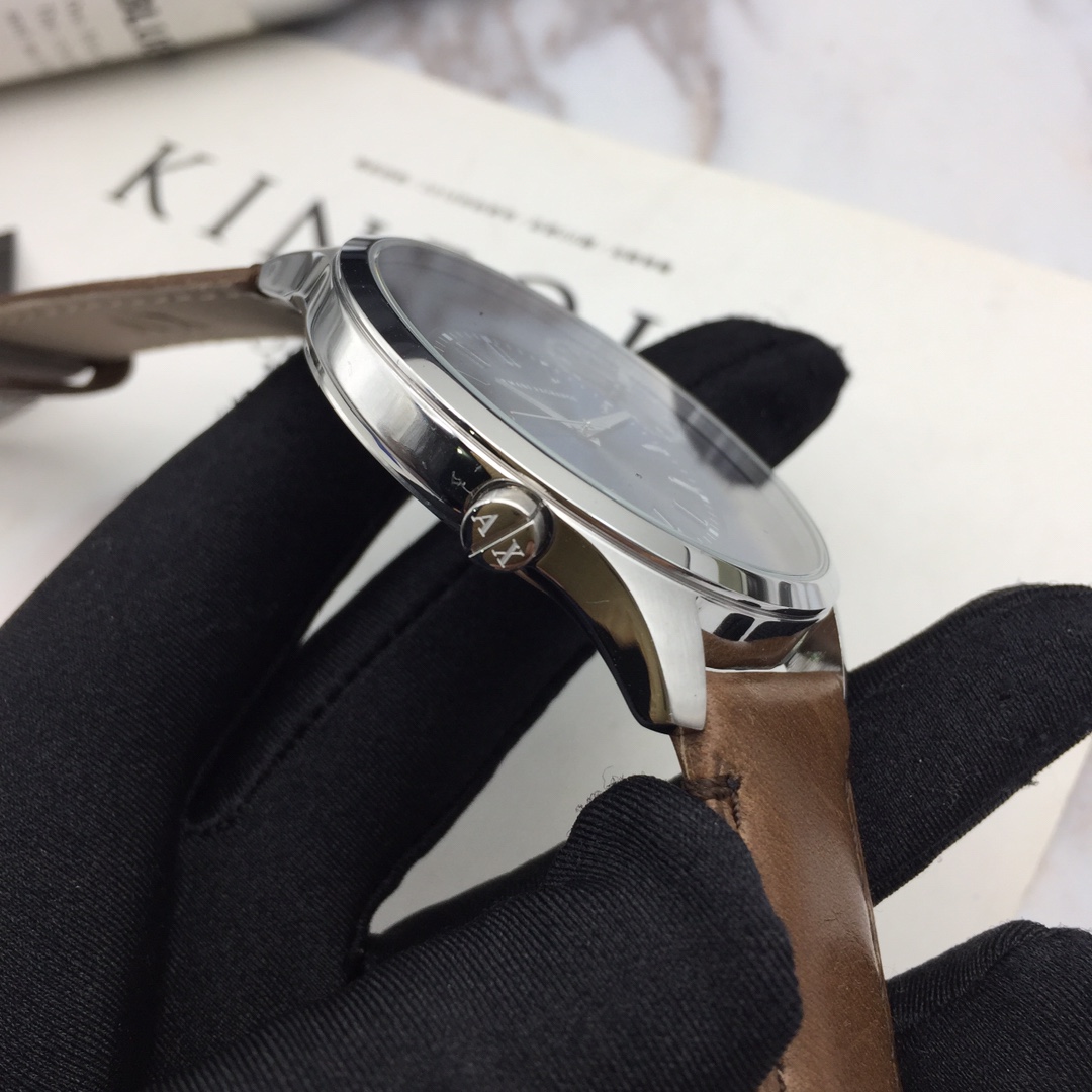 💰350裸表，正品 专柜维修！～Armani Exchange 阿玛尼旗下知名品牌～AX 专柜货，保真！两地时间.商务款AX2162大表盘48mm.三个色