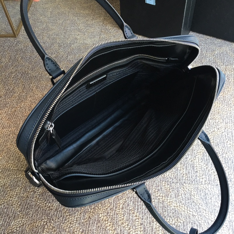 PRADA普拉达原厂皮原厂五金男士公文包0368R