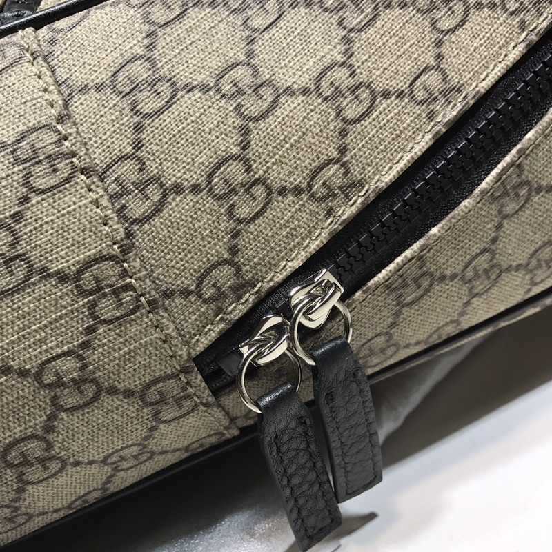 GUCCI古驰男女通用中性款帆布双肩背包449181