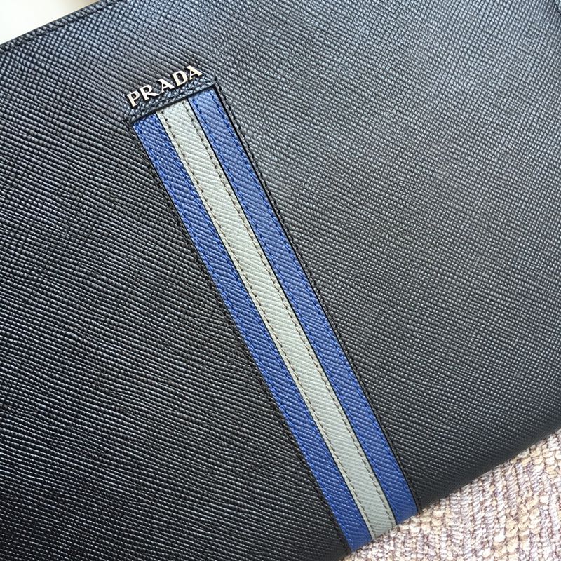 PRADA普拉达进口粗十字纹男士手包2VN003