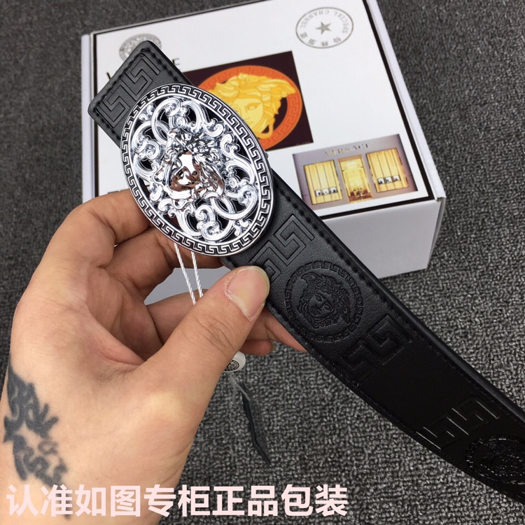 品牌VERSACE.范思哲型号原单！