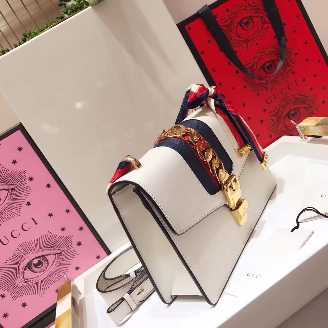 구찌 138032 가방 Gucci Bag 썸네일 이미지