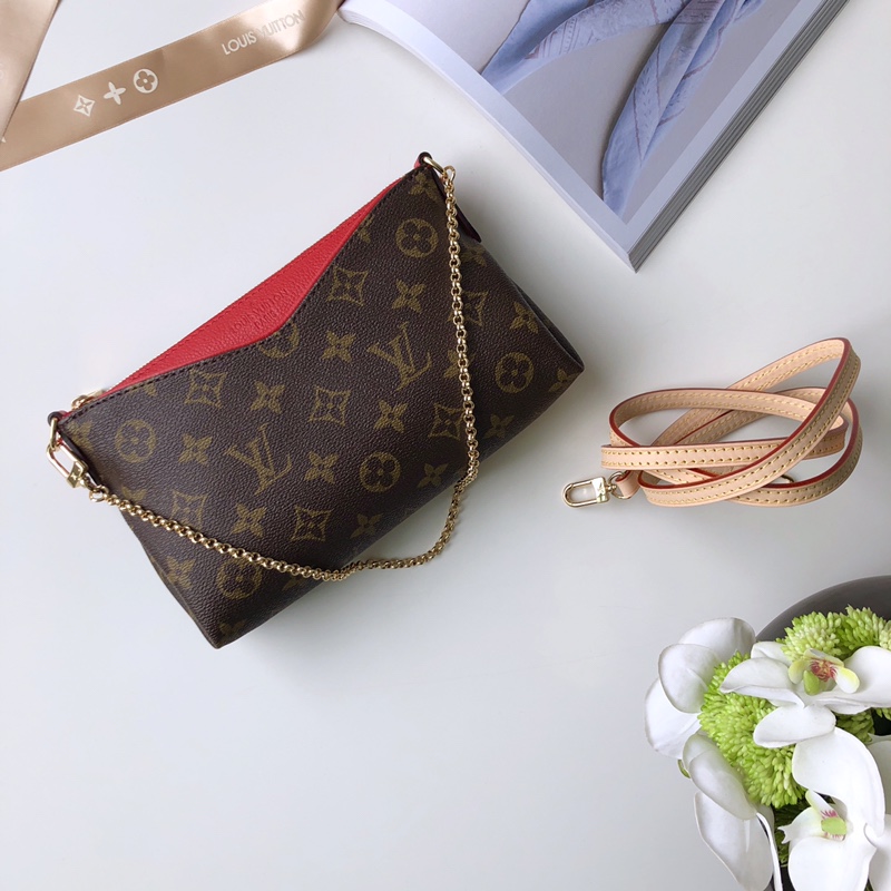 Louis Vuitton AAA
 Bags Handbags Gold Monogram Canvas M41638