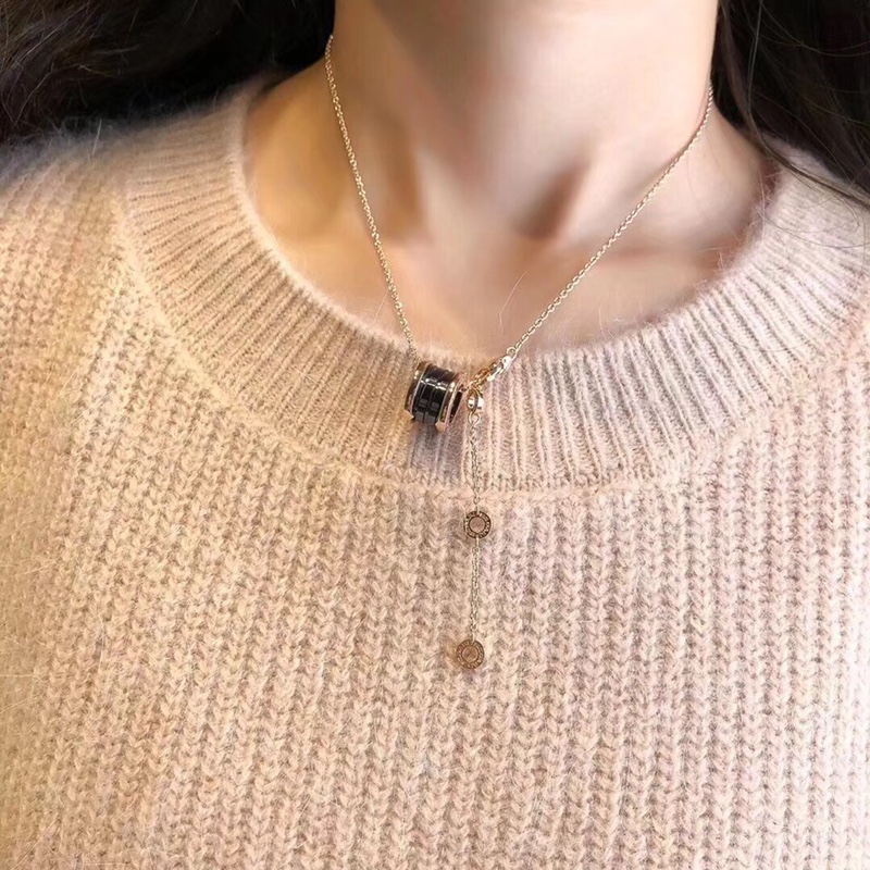 Bvlgari 代购级别BVLGARI® 项链 3⃣ 色 白陶瓷 同步高端 定制 宝格丽 系列 气质如你 无论是 旅行 度假 上班 工作无论是 长发 短发 它都能搭配出你心仪的造型 奢华 S925通体纯银 高品质 0024310