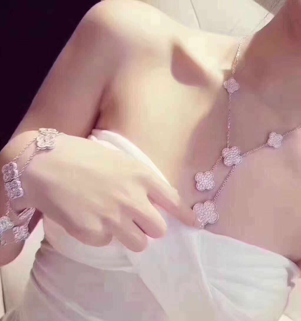 Van Cleef & Arpels 代购级别 六花 流苏 项链Van Cleef & Arpels®梵克雅宝 vca 六花四叶草