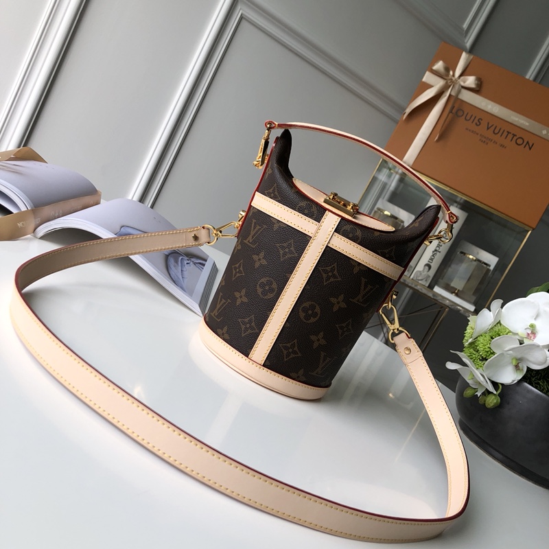 Louis Vuitton LV Duffle Fashion
 Bags Handbags Monogram Canvas Spring/Summer Collection Fashion M43587
