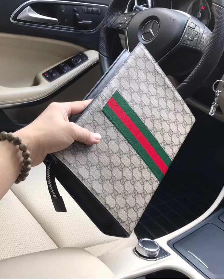 Gucci Luxury Designer Handbag Shoulder Crossbody Bag crafted in premium 2