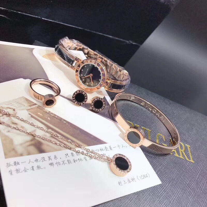Bvlgari 独家新品 2018清凉一夏 宝格丽五件套:手表 手环 项链 耳钉 戒指 送全套 包装 包邮