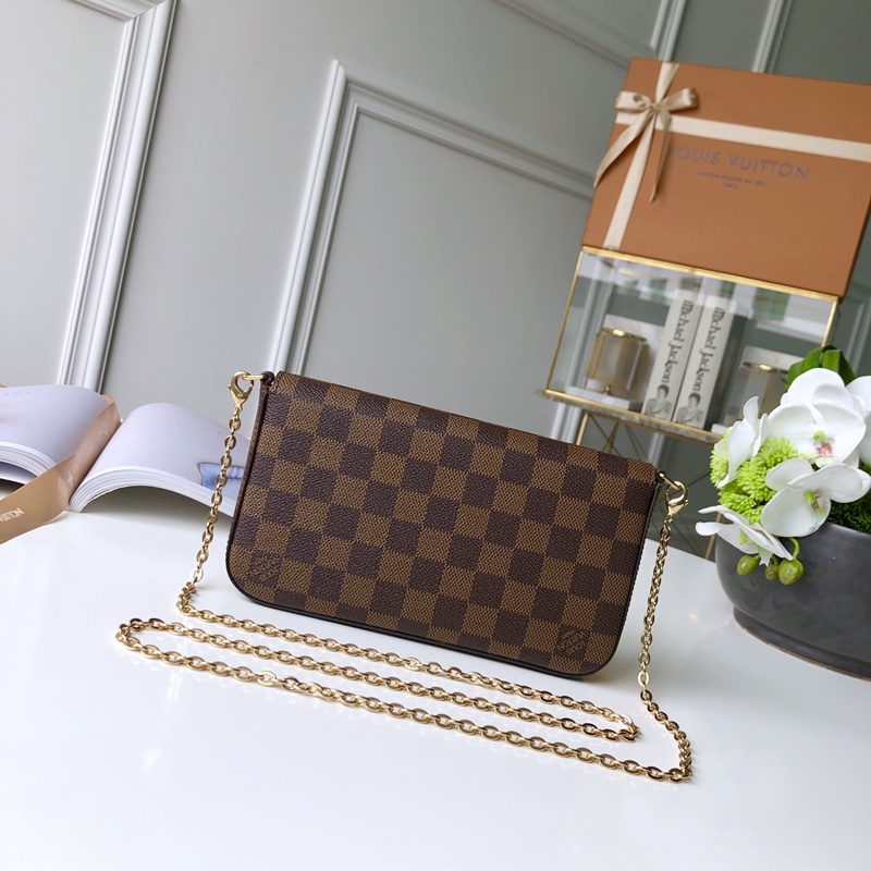 M63032 POCHETTE FÉLICIE 链条包