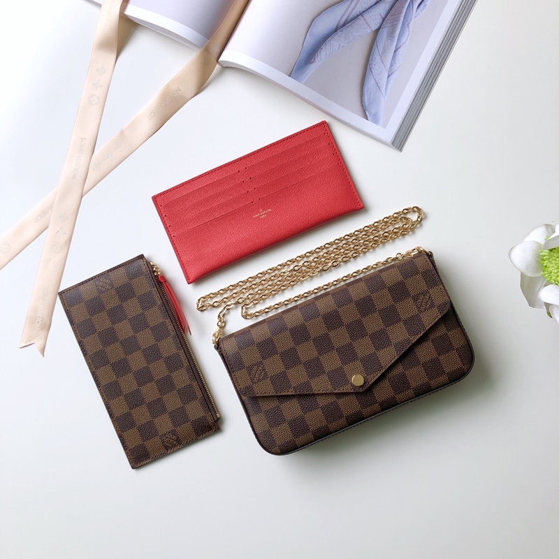 M63032 POCHETTE FÉLICIE 链条包