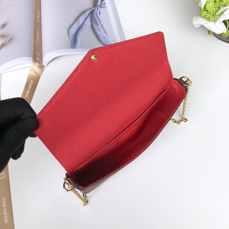 M63032 POCHETTE FÉLICIE 链条包