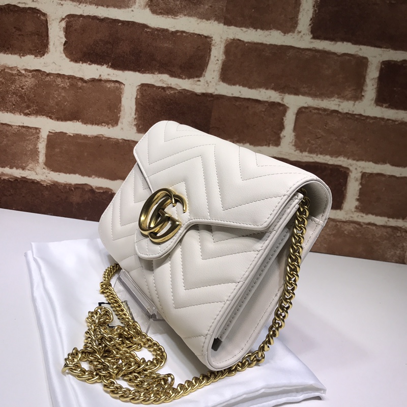 Gucci Style White Chain Bag Lookbook Reference image 2