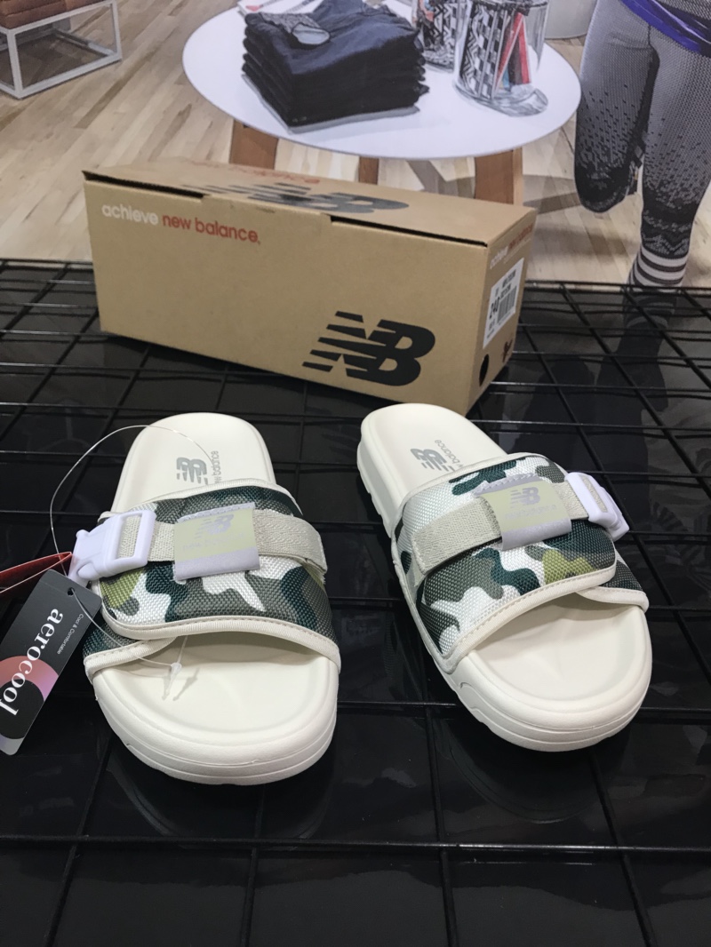55元  new balance新百伦2019新春爆款百搭防滑缓震潮流拖鞋高品质新货到店