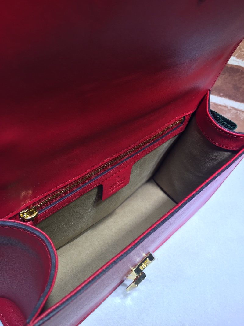 GUCCI古驰Sylvie系列小号肩背包421882