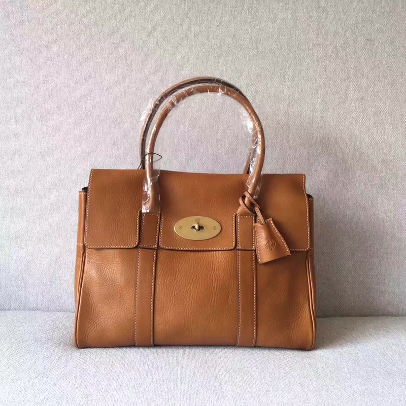 Mulberry# counter large classic oak handbag, this style has always been the trump card of this brand. In recent years, it has also been the new f