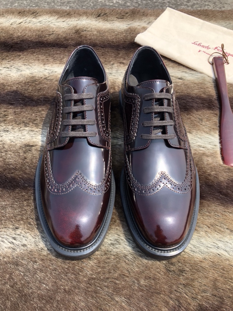 NO:347888,650 [Aircraft tire outsole has strong ground suction and will not deform after wearing for a few years] Casual high-end quality products. The latest quotation on the official website XXX The shoe body has a simple and elegant appearance, and the classic carved design injects some design beauty into the whole 3/44;,19860909650【飞机轮胎大底 吸地性强 耐磨穿几年也不会变形】休闲高端精品 官网最新报价XXX 鞋身外观简约大方,经典雕花设计为整体注入了些许的设计美感 3/44；,,Men's shoes