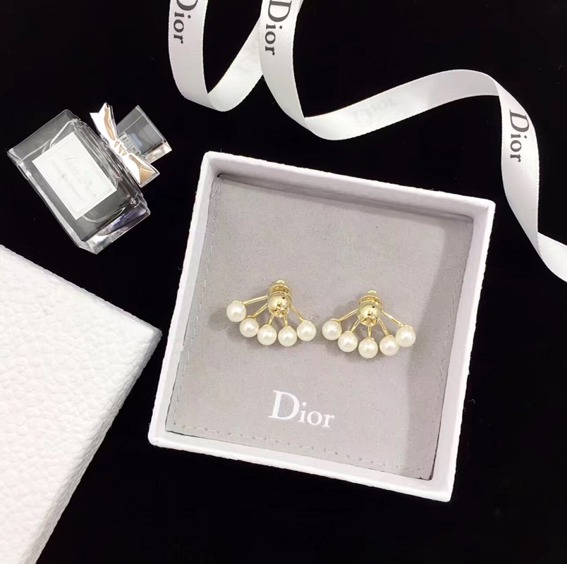 Dior La Petite Tribale Earrings, Pearl and Metal Contrast, Elegant Design