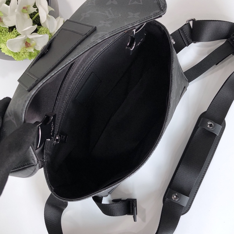 Louis Vuitton LV Messenger PM Voyager 小号邮差包 M40511