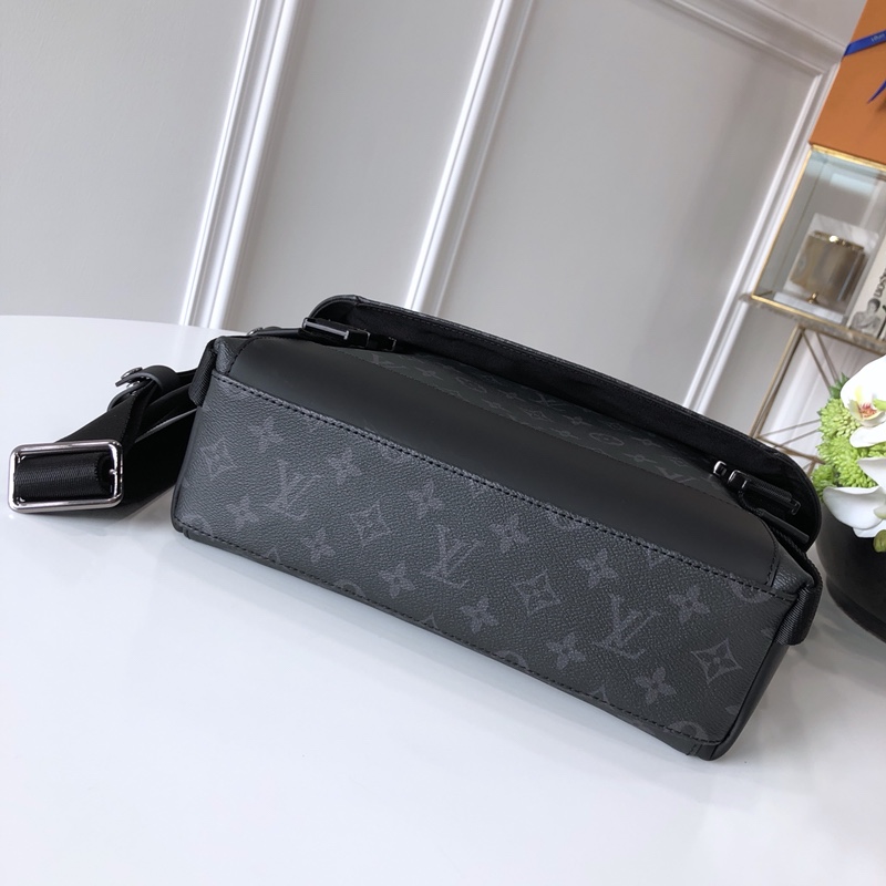 Louis Vuitton LV Messenger PM Voyager 小号邮差包 M40511