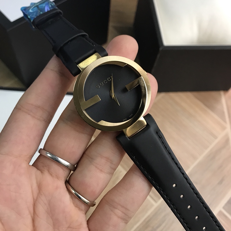 NO:156489,Pick: Original box: 30 hits the same model as Quan Zhixian!  Gucci calf leather double G is here again, limited edition Grammy, suitable for all girls [color] [color] ~ 37mm watch diameter, original Swiss quartz movement, double G case, high imitation, brand new and full set.,,gucci,gucci,cowhide19860909批: 原盒:30 爆款全智贤同款！古驰 Gucci小牛皮款双G再次到货,限量格莱美,适合所有妹子[色][色]～37mm表径,原装瑞士石英机芯,双G表壳,高仿不可及.全新全套出.,,gucci,gucci,cowhide,Watch