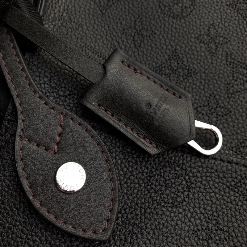 Louis Vuitton LV Hina bag M54350黑色