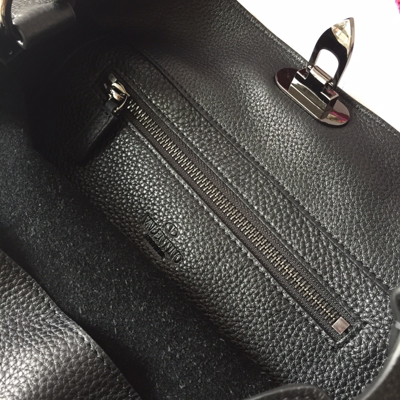 Valentino华伦天奴荔枝纹牛皮斜挎包50031L