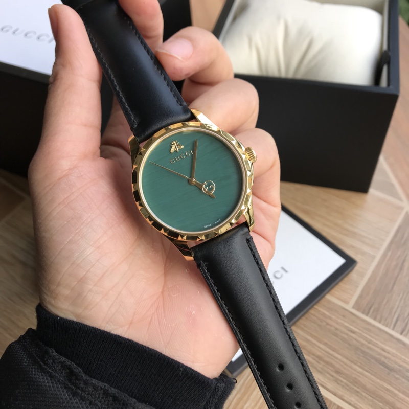 NO:388732,Original Gucci Little Bee, in stock. Original Gucci Little Bee, original Swiss quartz movement, sapphire glass, turquoise blue, green synthetic gem surface matching, size ~ 38mm watch diameter, fidelity!  Brand new and complete set, good price [color] [color], gucci, gucci19860909Original Gucci小蜜蜂,有货.原厂正品 古驰 小蜜蜂,原装瑞士石英机芯 蓝宝石玻璃,松石蓝,绿合成宝石面配搭,尺寸～38mm表径 ,保真！全新全套,好价出[色][色],,gucci,gucci,Watch