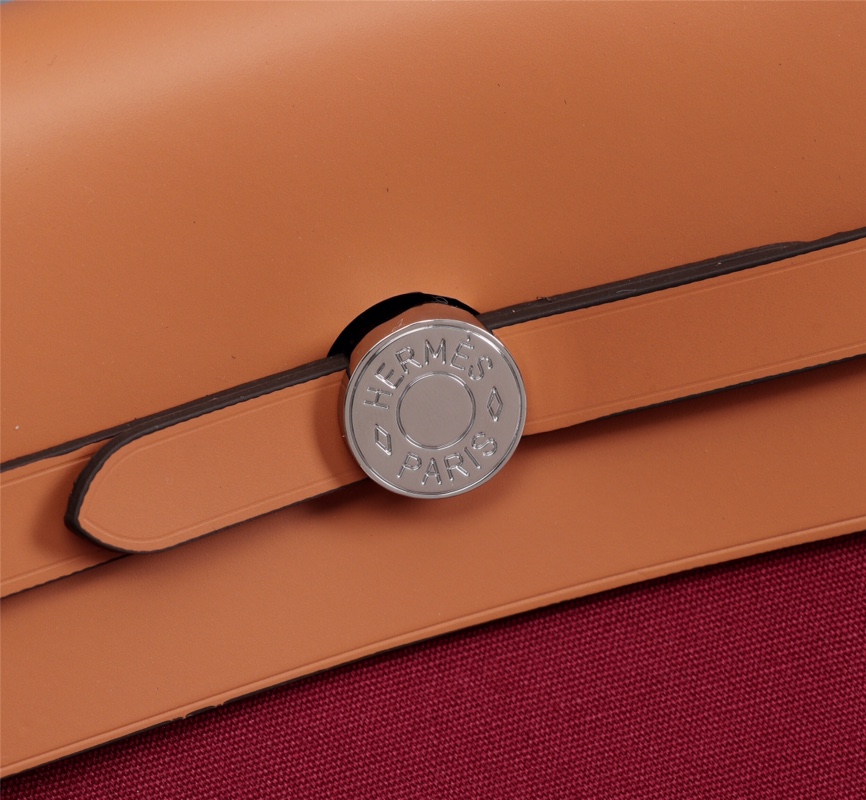 1524549735 1875470444 8