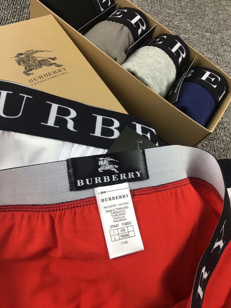  🌟Burbrry 巴宝莉 🌟推荐自留，（6 色三条装）专柜在售760/条。香港贸易公司性质的尾货，品相