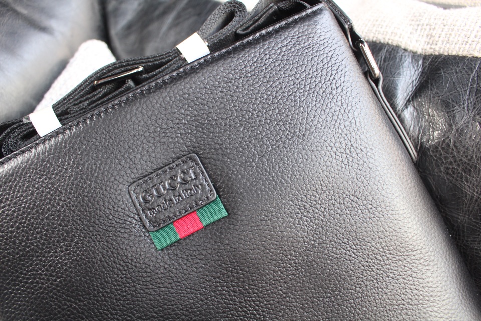 GUCCI 【古奇】🌠🎉送礼首选 真正的高品质 🐮 🐮 商务男包♨♨官网款顶级之作💦💦高档品质 原版头层