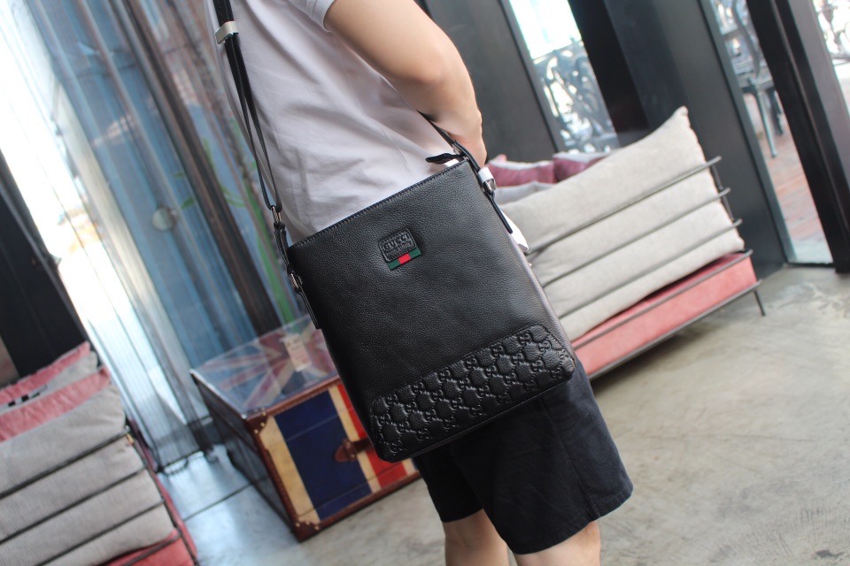 GUCCI 【古奇】🌠🎉送礼首选 真正的高品质 🐮 🐮 商务男包♨♨官网款顶级之作💦💦高档品质 原版头层