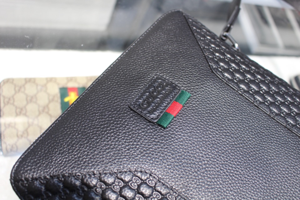 GUCCI 【古奇】🌠🎉送礼首选 真正的高品质 🐮 🐮 商务男包♨♨官网款顶级之作💦💦高档品质 原版头层