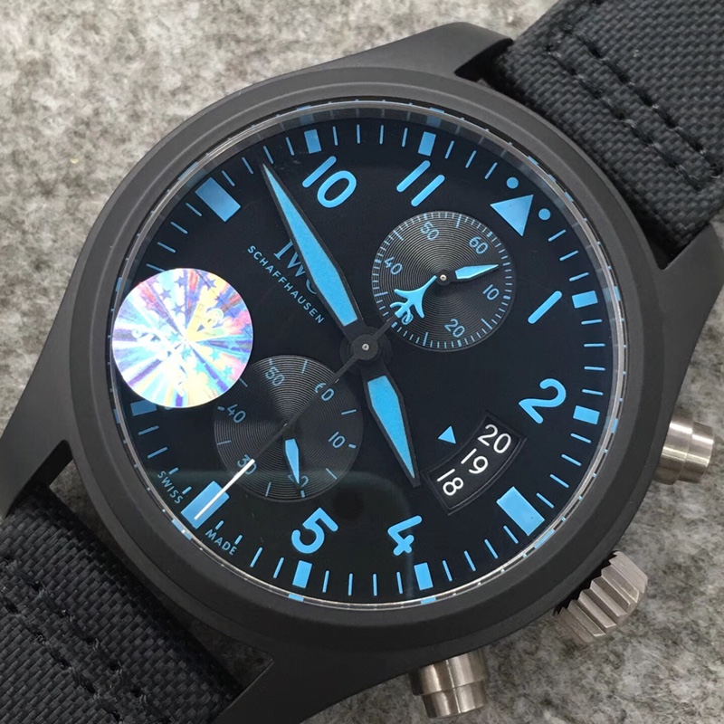 IWC Pilot's Watch Top Gun, ceramic case, ETA 7750 automatic mechanical movement.