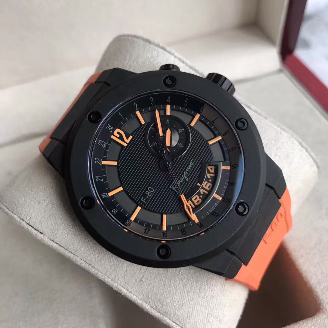 菲拉格慕钛壳 旗舰系列F80 男表表径44mm