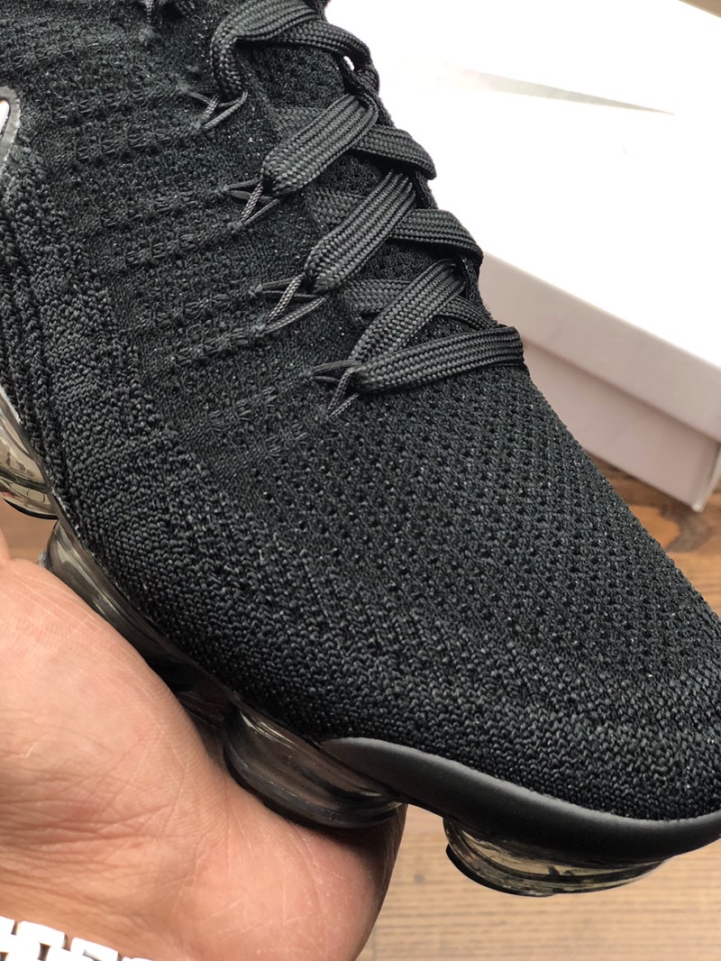 110 放店<br />【公司级真标】原厂原单气垫耐克Nike Air VaporMax Flyknit 2.0 2018二代大气垫   真实气垫冲压 脚感完美 全掌气垫跑步鞋！休闲潮鞋！ <br />尺码：36 36.5 37.5 38 38.5 39 40 40.5 41 42 42.5 43 44 44.5 45