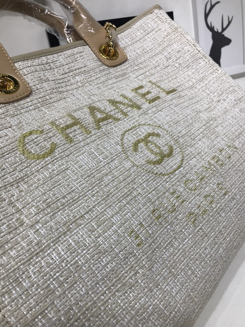 Luxury 专柜款经典手袋 3