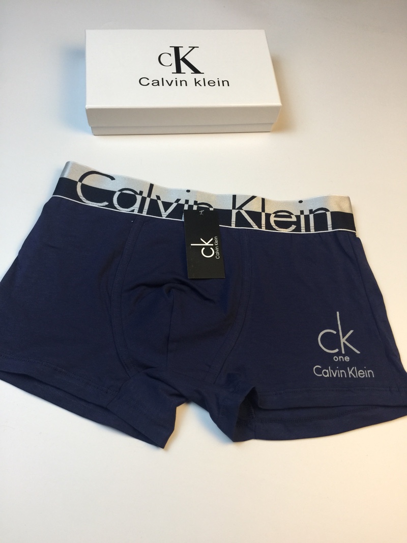 CalvinKlein选用好好的纯棉布一盒三条装ＭXXLCalvinKlein选用好好的纯棉布一盒三条装